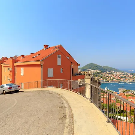 With Sea View And Private Parking 公寓 *